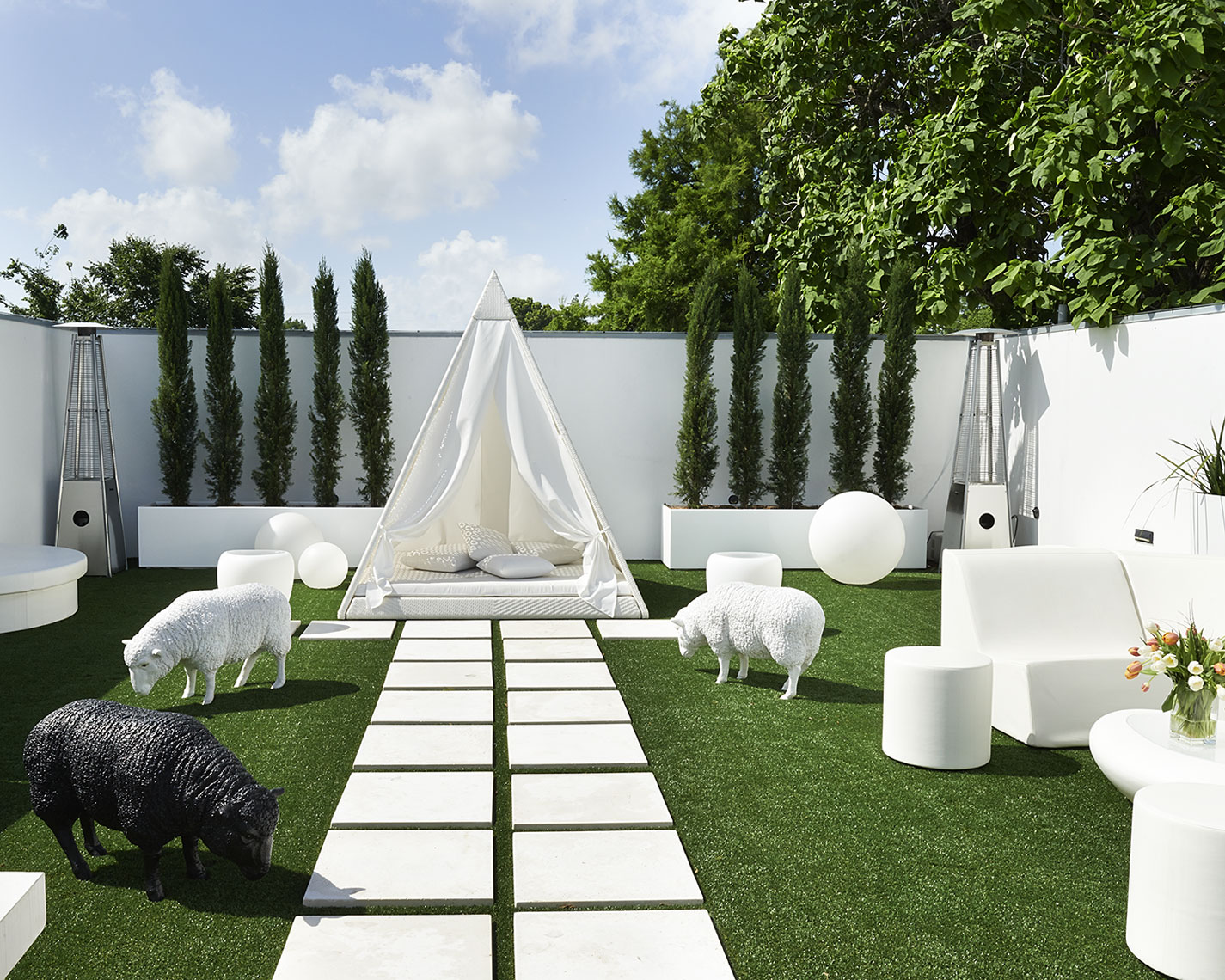 Villa Vicci outdoor seating area with tent by Alison Gootee Photography