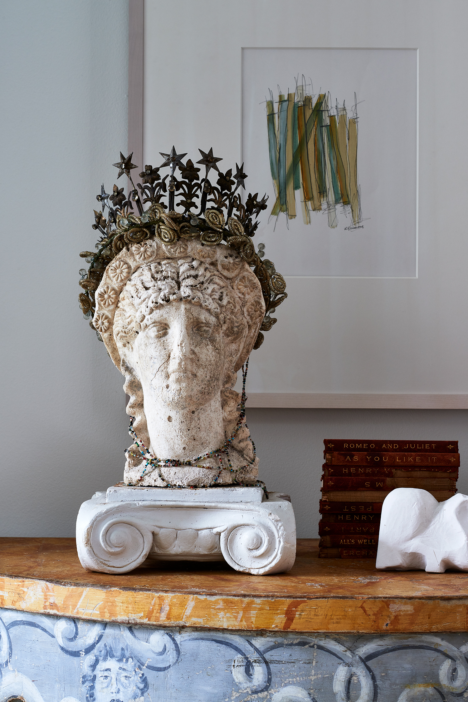 Detail of decorative bust in the New Orleans home of Julie Neill in Garden and Gun Magazine by Alison Gootee photography