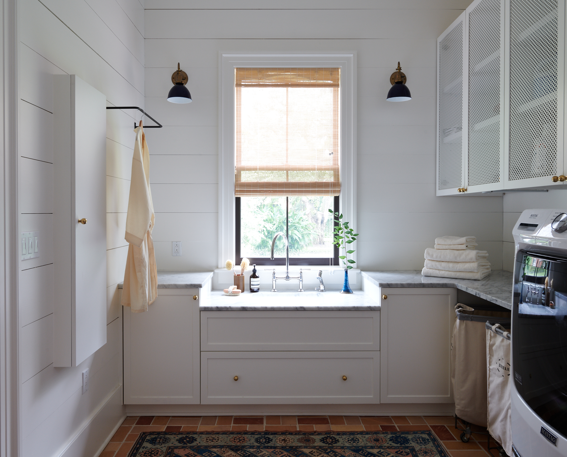 Laundry room by Alison Gootee Photography for Logan Killen Interiors 
