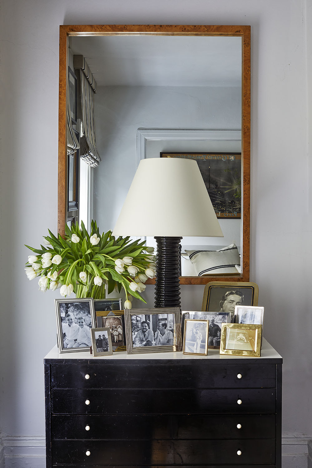 Home bar in NYC apartment for House Beautiful Magazine by Alison Gootee Photography 