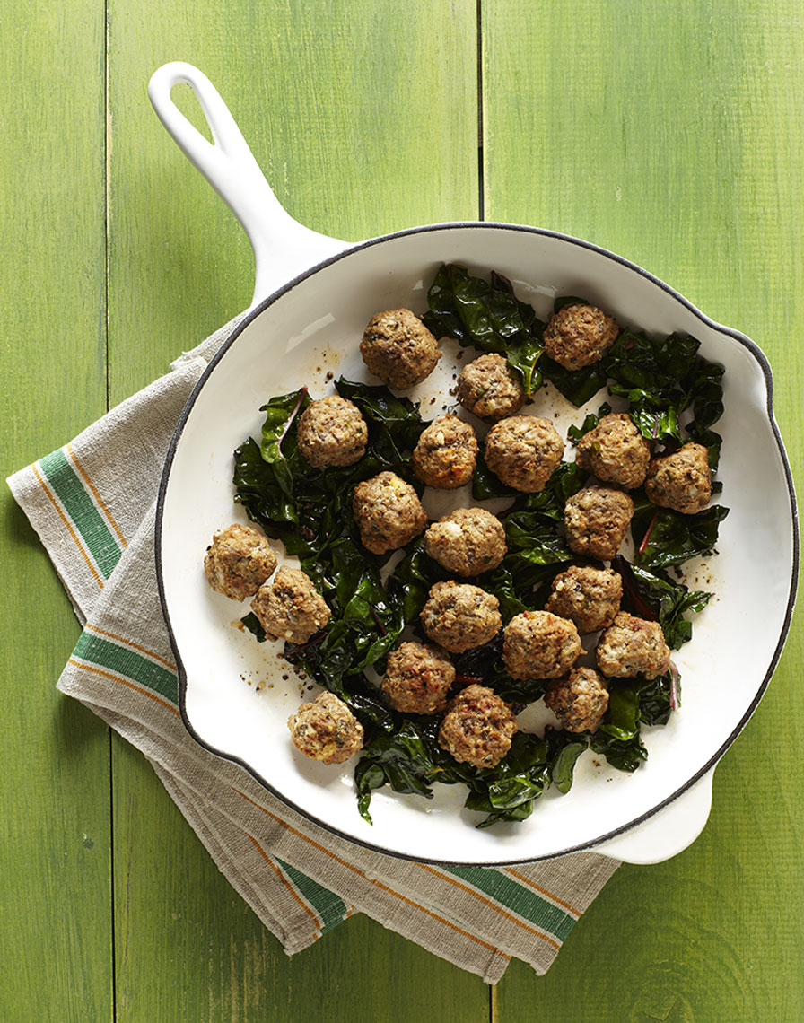 Swedish meatballs in a white enamel pan is food photography by Alison Gootee Photography